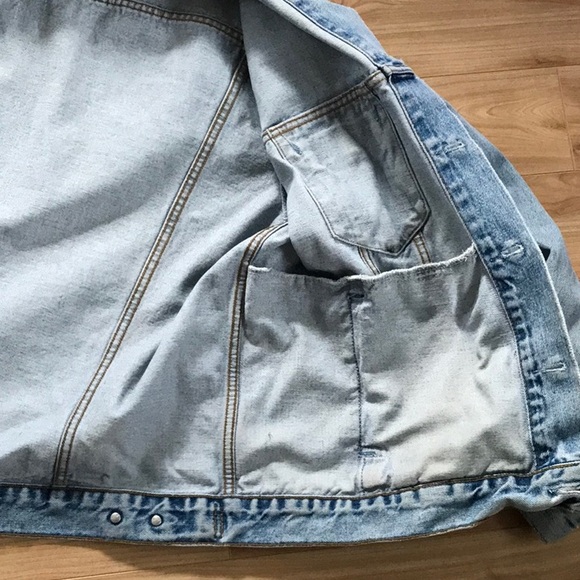 Vintage Men’s Levi’s Denim Jacket - Picture 5 of 6